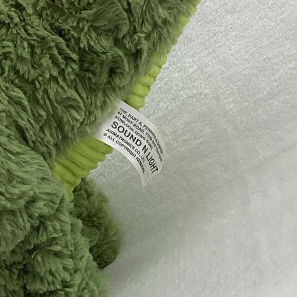 Sound And Light Animatronics Green Dragon Horns Wings No Leash Walks Roars - Picture 11 of 12